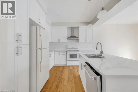 47 Pondcliffe Drive Kitchener ON N2R 0M3