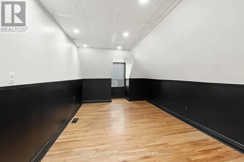 162-164 Metcalfe Street Ottawa ON K2P 1P2