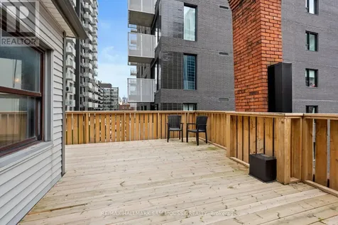 162-164 Metcalfe Street Ottawa ON K2P 1P2
