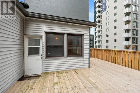162-164 Metcalfe Street Ottawa ON K2P 1P2