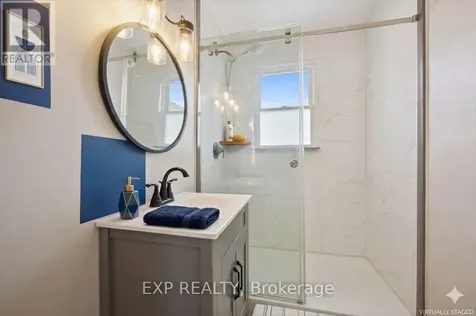 253 Sydney Street South Kitchener ON N2G 3V8