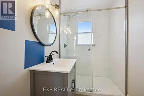 253 Sydney Street South Kitchener ON N2G 3V8