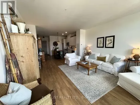 21 Matchedash Street South Orillia ON L3V 4W4