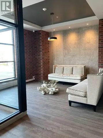 21 Matchedash Street South Orillia ON L3V 4W4
