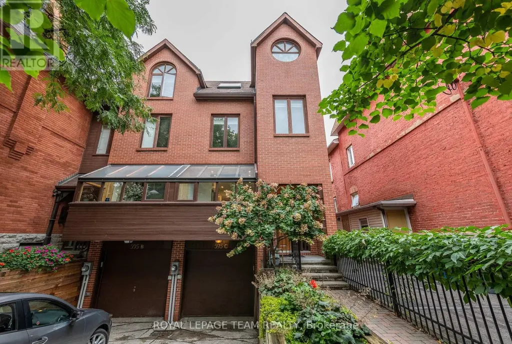 595 Besserer Street Ottawa ON K1N 6C8
