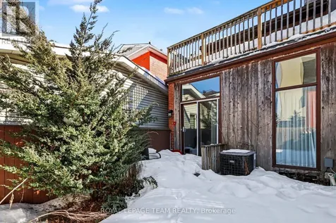 595 Besserer Street Ottawa ON K1N 6C8