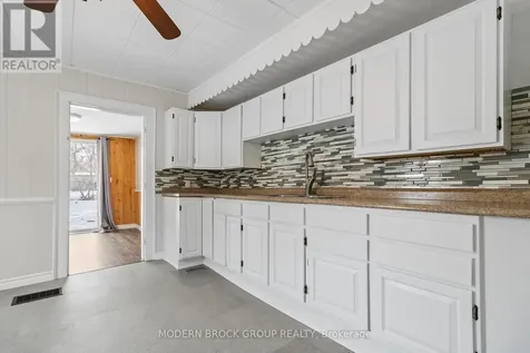 96 Brock Street Brockville ON K6V 4G1
