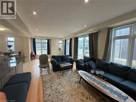 83 Awrey Terrace Binbrook ON L0R 1C0