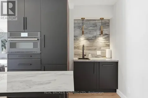 868 Danforth Place Burlington (bayview) ON L7T 1S2