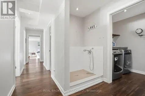 868 Danforth Place Burlington (bayview) ON L7T 1S2