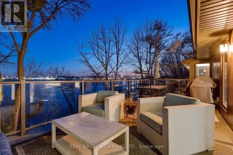 868 Danforth Place Burlington (bayview) ON L7T 1S2