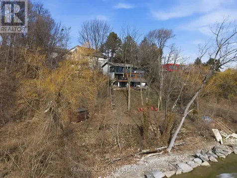 868 Danforth Place Burlington (bayview) ON L7T 1S2
