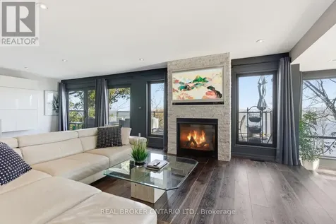 868 Danforth Place Burlington (bayview) ON L7T 1S2