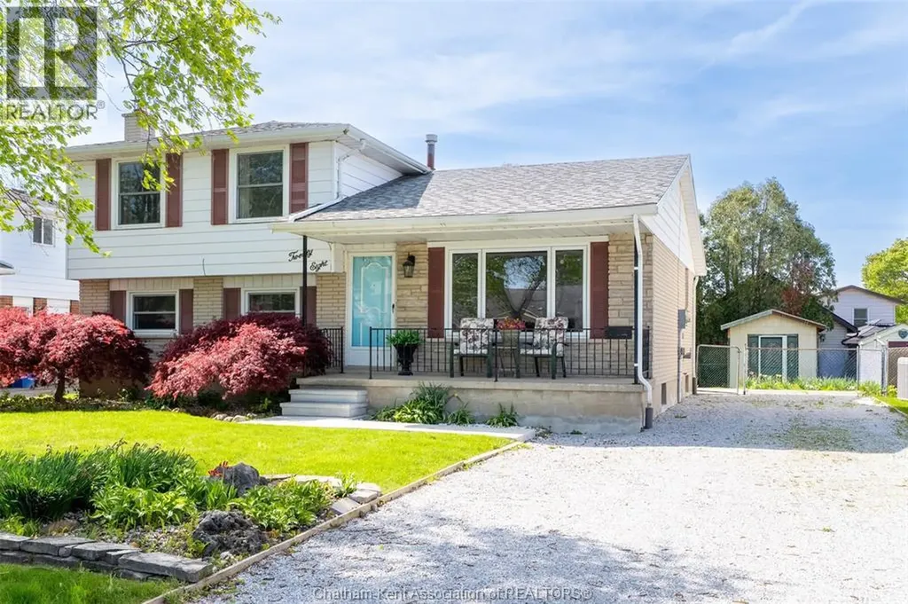 28 Tasan Crescent Chatham ON N7L 4V1