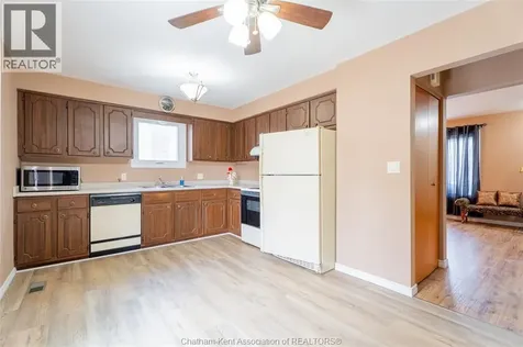 28 Tasan Crescent Chatham ON N7L 4V1