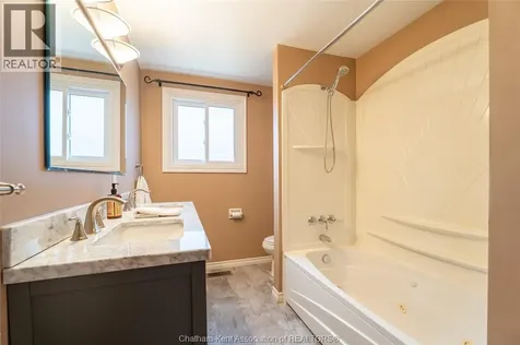 28 Tasan Crescent Chatham ON N7L 4V1