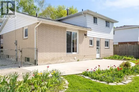 28 Tasan Crescent Chatham ON N7L 4V1