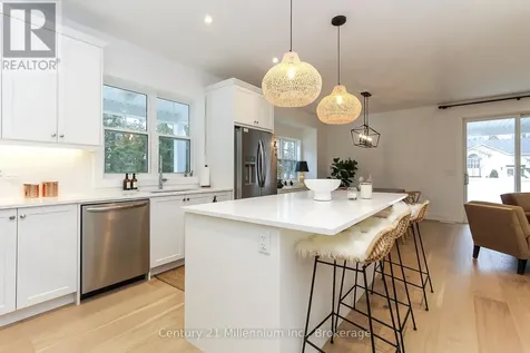 35 Linda Lane Wasaga Beach ON L9Z 2C7