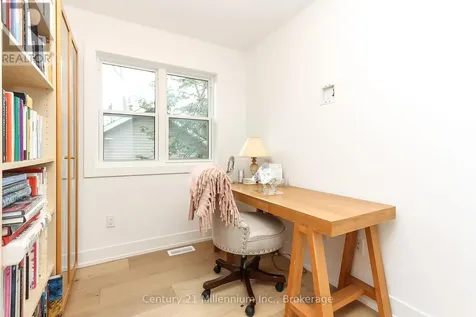 35 Linda Lane Wasaga Beach ON L9Z 2C7