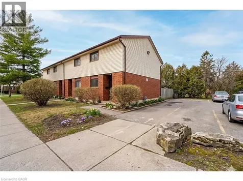 25 Garrow Drive Hamilton ON L9C 2X2