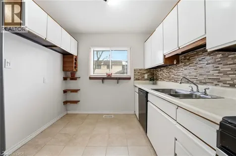 25 Garrow Drive Hamilton ON L9C 2X2
