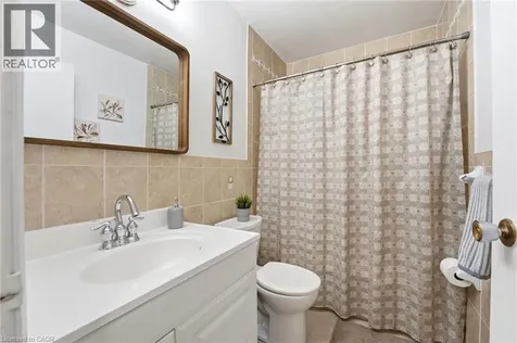 25 Garrow Drive Hamilton ON L9C 2X2
