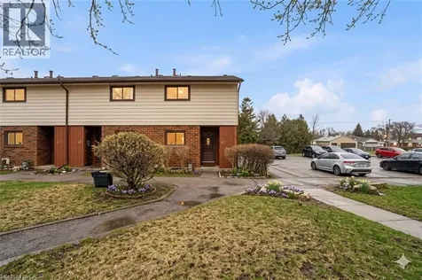 25 Garrow Drive Hamilton ON L9C 2X2