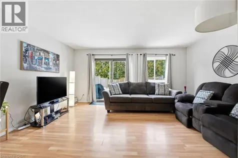 25 Garrow Drive Hamilton ON L9C 2X2