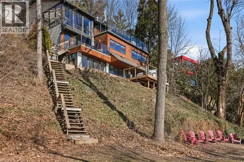 868 Danforth Place Burlington ON L7T 1S2