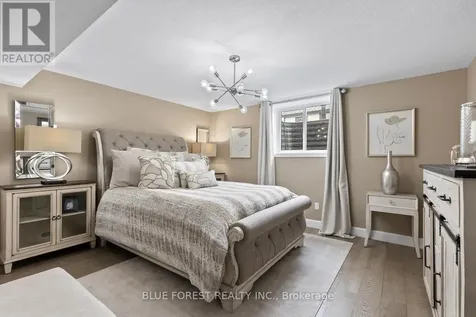 28 Weir Crescent St. Thomas ON N5R 0L7