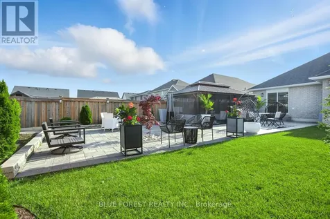 28 Weir Crescent St. Thomas ON N5R 0L7