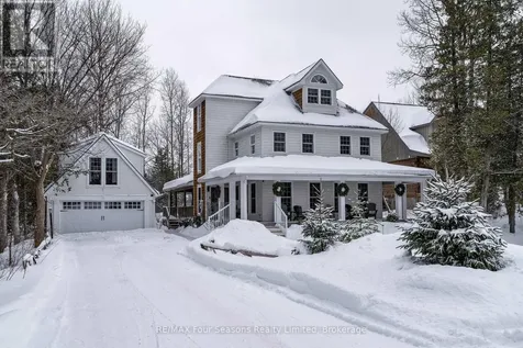 141 Aspen Way Blue Mountains ON L9Y 0S7