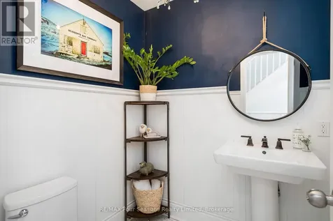 141 Aspen Way Blue Mountains ON L9Y 0S7
