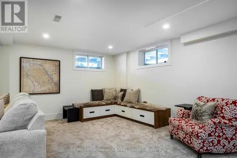141 Aspen Way Blue Mountains ON L9Y 0S7