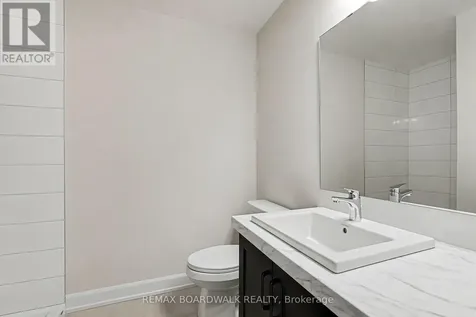 408 Falcon Lane Russell ON K4R 1E5