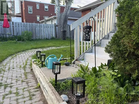 316 Lafontaine Avenue Ottawa ON K1L 6X2