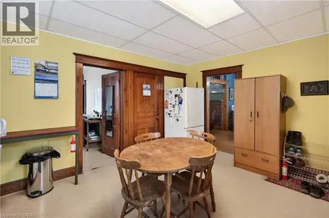 113 Freelton Road Freelton ON L8B 0Z3