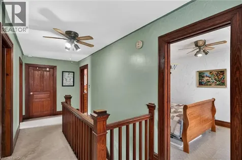 113 Freelton Road Freelton ON L8B 0Z3