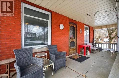 113 Freelton Road Freelton ON L8B 0Z3