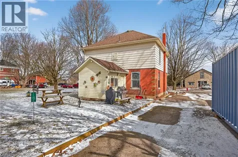 113 Freelton Road Freelton ON L8B 0Z3