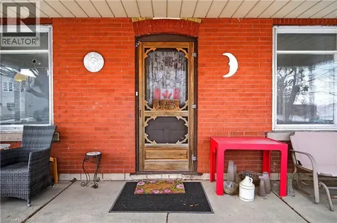 113 Freelton Road Freelton ON L8B 0Z3