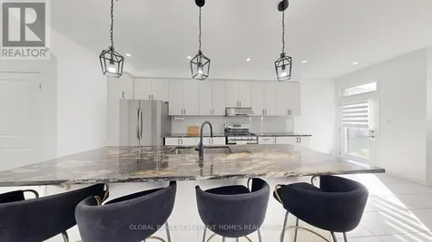2885 Foxden Square Pickering ON L1X 0N9