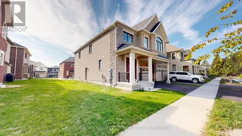 2885 Foxden Square Pickering ON L1X 0N9