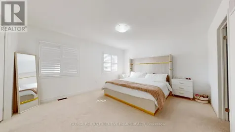 2885 Foxden Square Pickering ON L1X 0N9