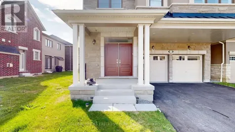 2885 Foxden Square Pickering ON L1X 0N9