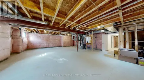 2885 Foxden Square Pickering ON L1X 0N9