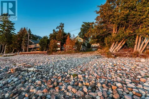 1948 Tiny Beaches Road South Tiny ON L0L 1P1