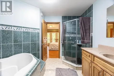 3115 Napperton Drive Adelaide Metcalfe ON N7G 3H8