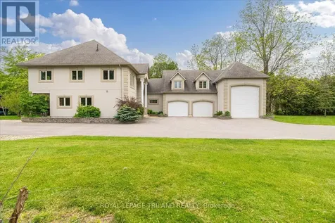 3115 Napperton Drive Adelaide Metcalfe ON N7G 3H8