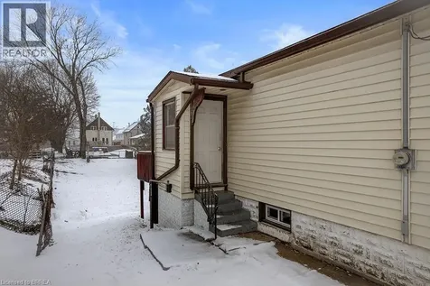 626 13th Avenue Hanover ON N4N 2X1